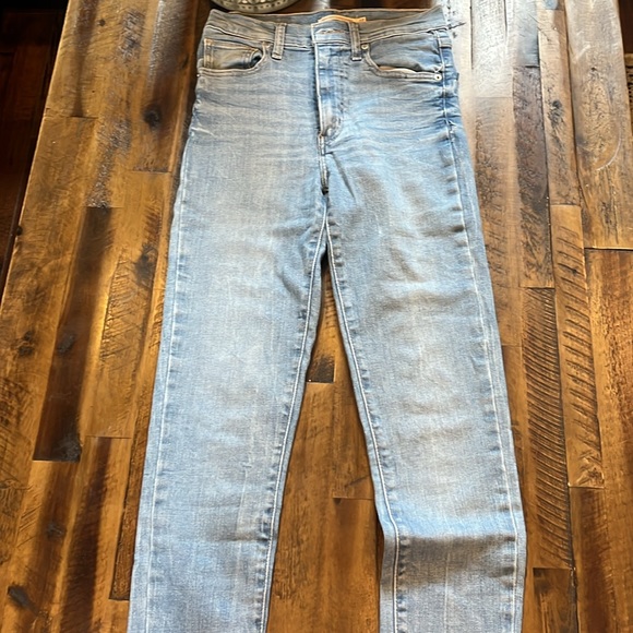 Levi’s mile high super skinny jeans - Picture 5 of 7